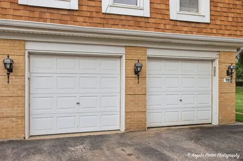 761 Garfield Avenue Libertyville IL 60048