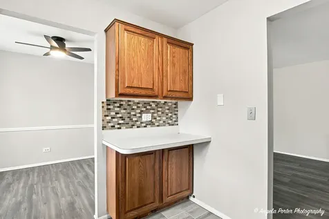 761 Garfield Avenue Libertyville IL 60048