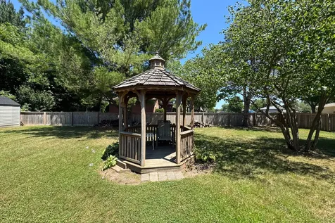 1781 Bracknel Boulevard Rockford IL 61103