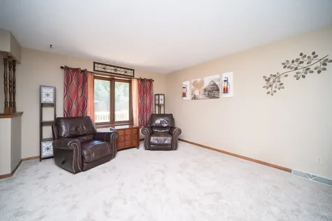 1781 Bracknel Boulevard Rockford IL 61103
