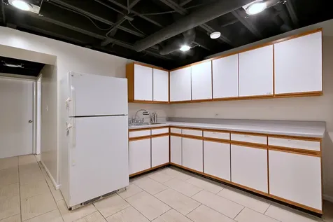 2005 Mallard Drive Northbrook IL 60062