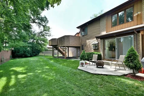 2005 Mallard Drive Northbrook IL 60062