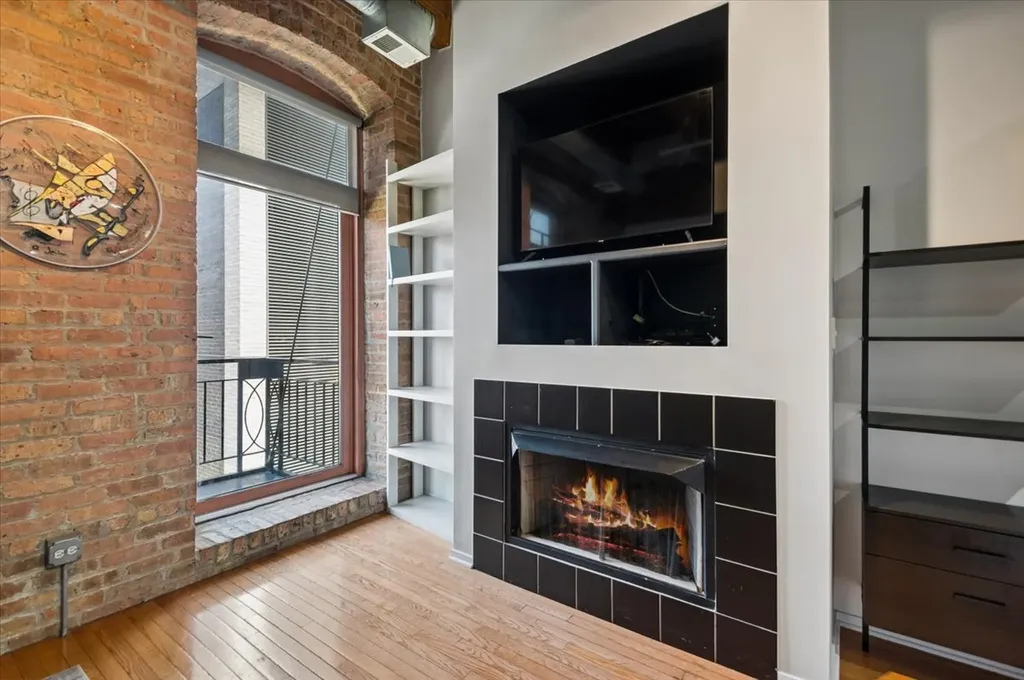 360 West Illinois Street Chicago IL 60654