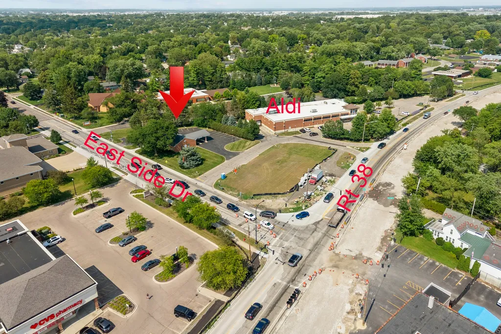 111 East Side Drive Geneva IL 60134
