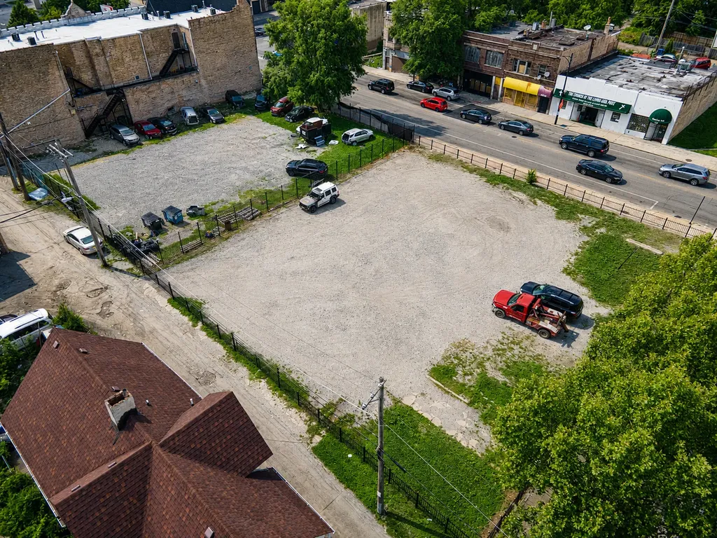 6915 South Ashland Avenue Chicago IL 60636