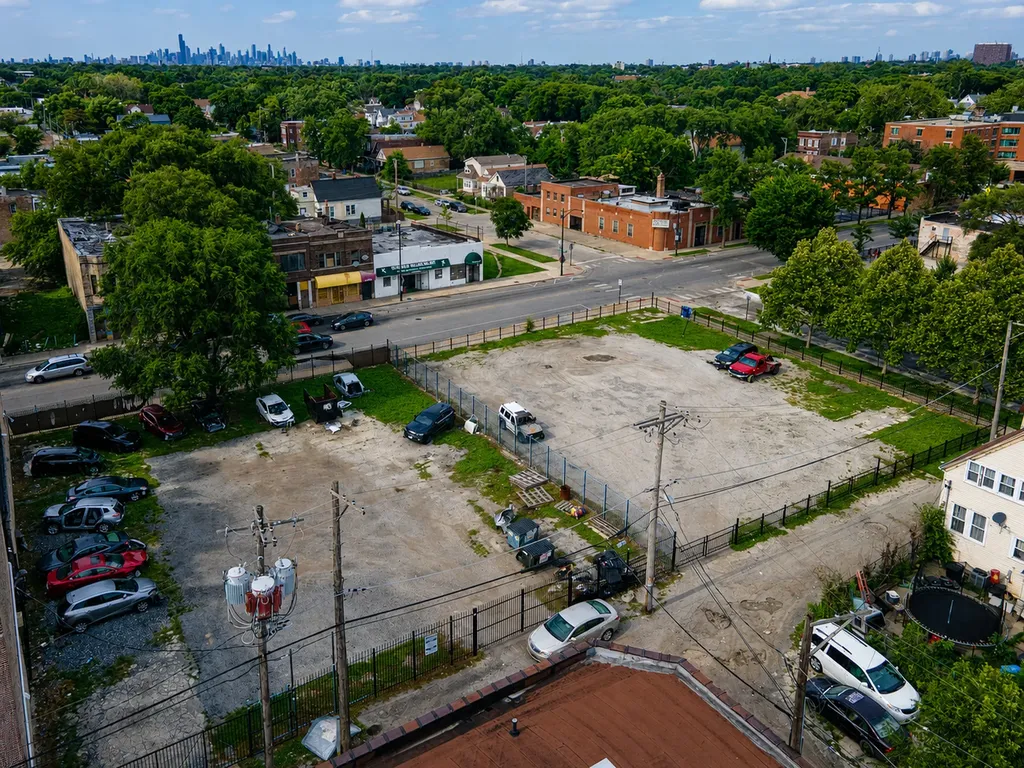 6915 South Ashland Avenue Chicago IL 60636