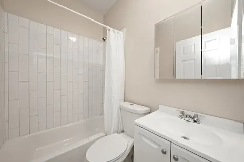 1922 South Leavitt Street Chicago IL 60608