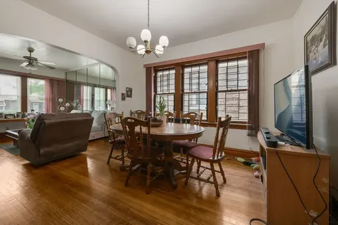 1454 North Central Avenue Chicago IL 60651