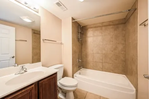 2030 West Warren Boulevard Chicago IL 60612