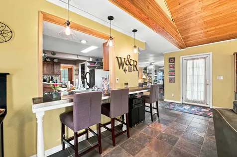 1613 Locust Road Morris IL 60450