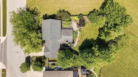 1613 Locust Road Morris IL 60450