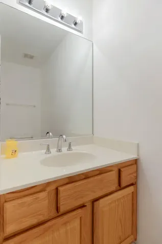 5546 Cambridge Way Hanover Park IL 60133