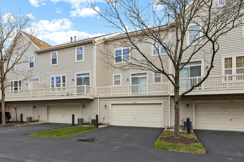 5546 Cambridge Way Hanover Park IL 60133