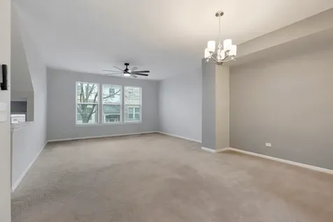 5546 Cambridge Way Hanover Park IL 60133