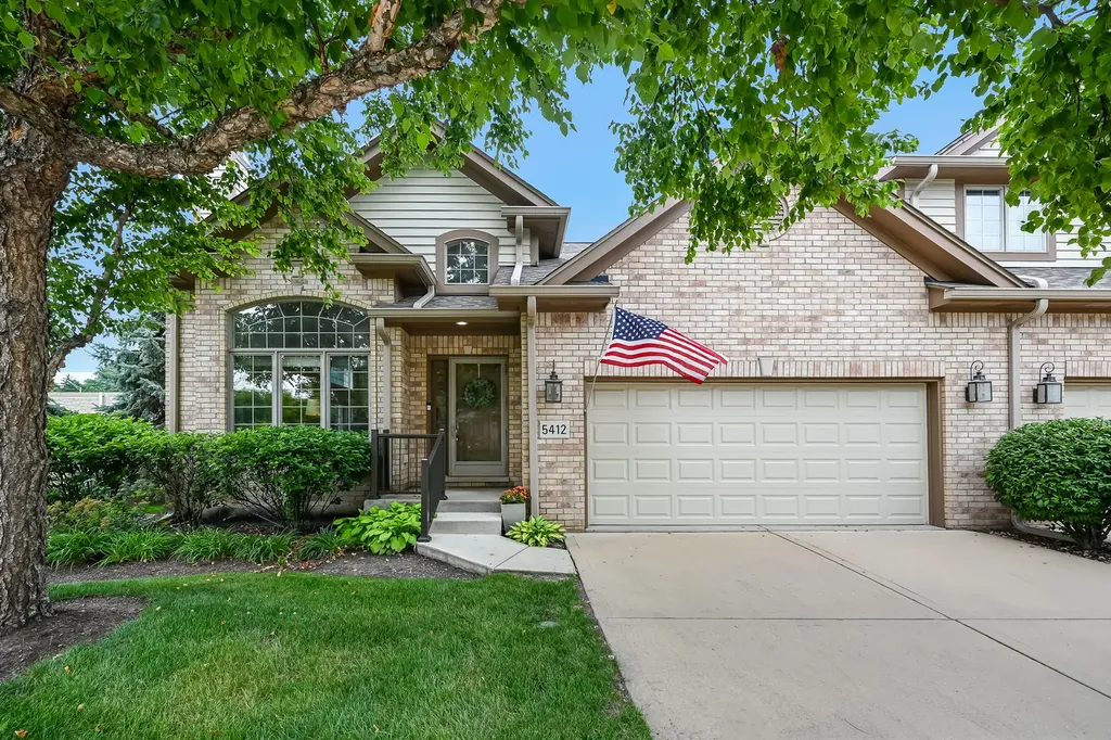 5412 Commonwealth Avenue Western Springs IL 60558