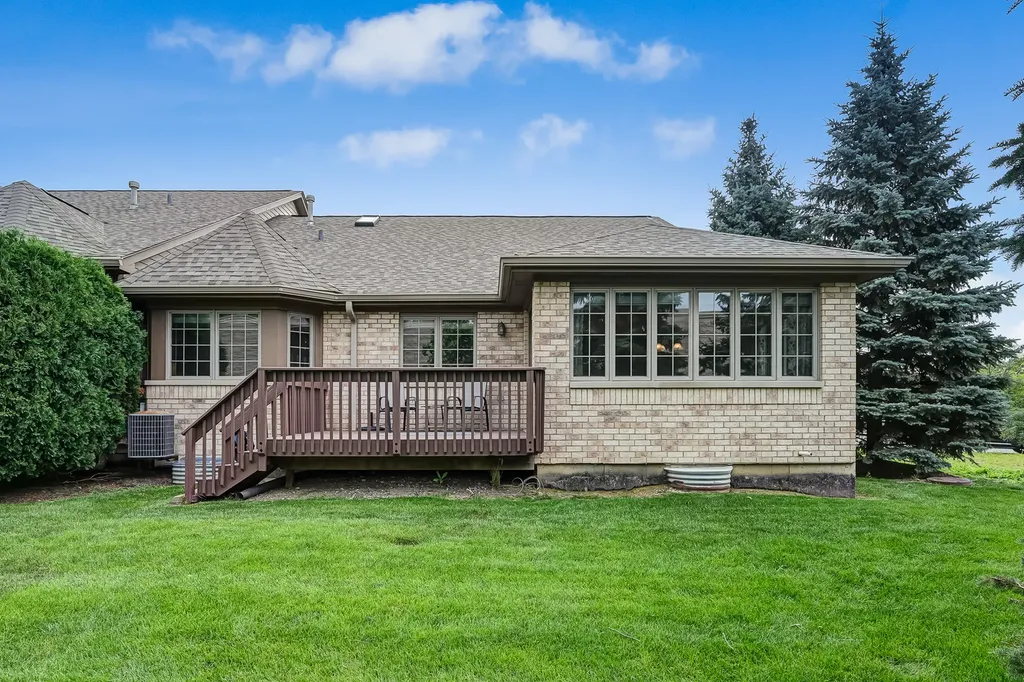 5412 Commonwealth Avenue Western Springs IL 60558