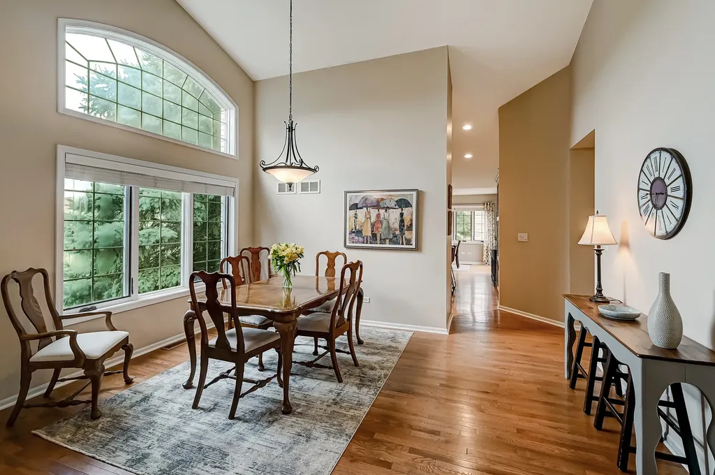 5412 Commonwealth Avenue Western Springs IL 60558
