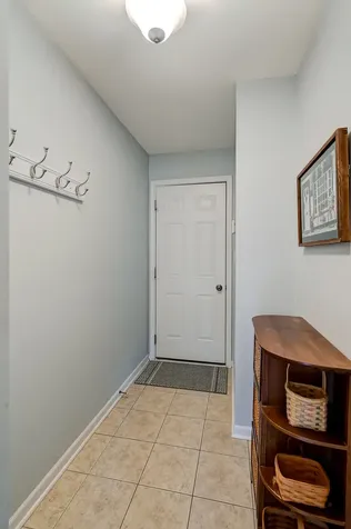 5412 Commonwealth Avenue Western Springs IL 60558