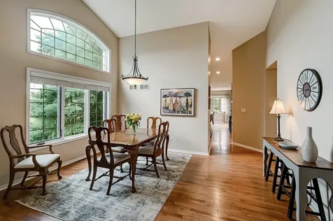 5412 Commonwealth Avenue Western Springs IL 60558
