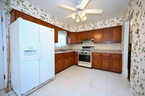 1322 South Arlington Heights Road Arlington Heights IL 60005
