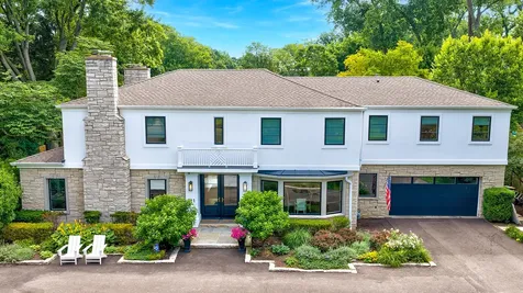911 Oak Drive Glencoe IL 60022