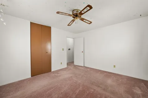 3533 10TH Street East Moline IL 61244