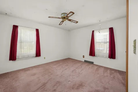 3533 10TH Street East Moline IL 61244