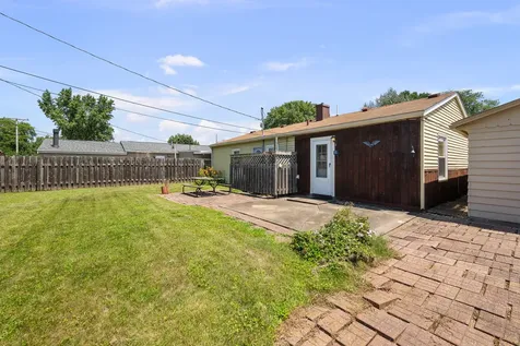 3533 10TH Street East Moline IL 61244
