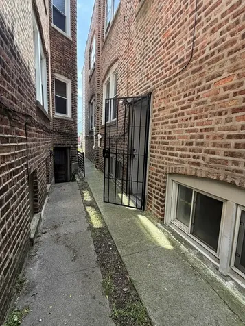 8119 South South Shore Drive S Chicago IL 60617