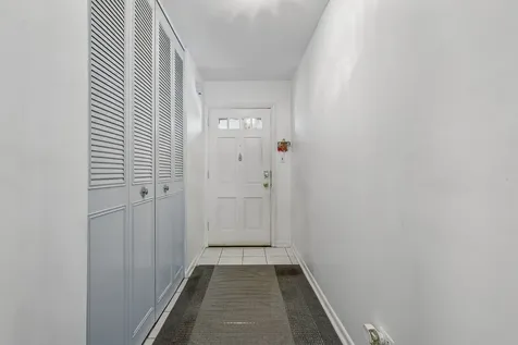 6359 North Ridge Avenue Chicago IL 60660