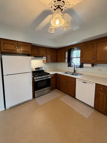 17730 Cherrywood Lane Homewood IL 60430
