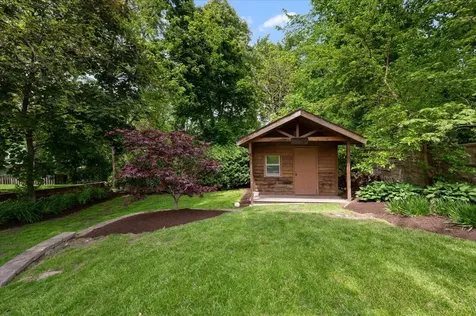 328 Ashland Avenue Highwood IL 60040