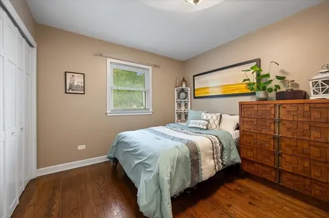328 Ashland Avenue Highwood IL 60040