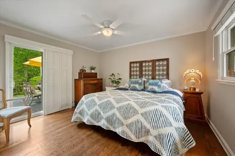 328 Ashland Avenue Highwood IL 60040