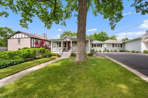 328 Ashland Avenue Highwood IL 60040