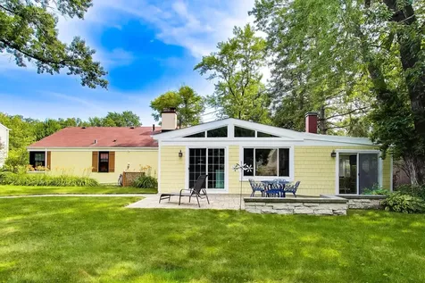 1353 Golf Avenue Highland Park IL 60035