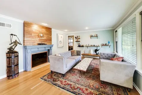 1353 Golf Avenue Highland Park IL 60035
