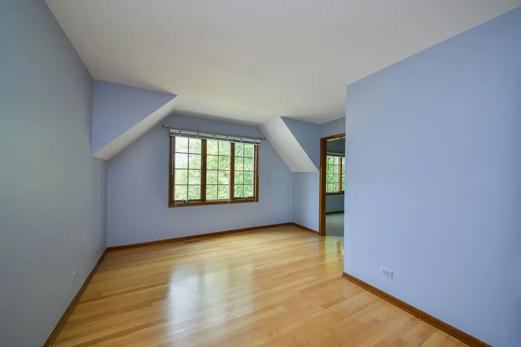 2324 Kalamazoo Drive Naperville IL 60565