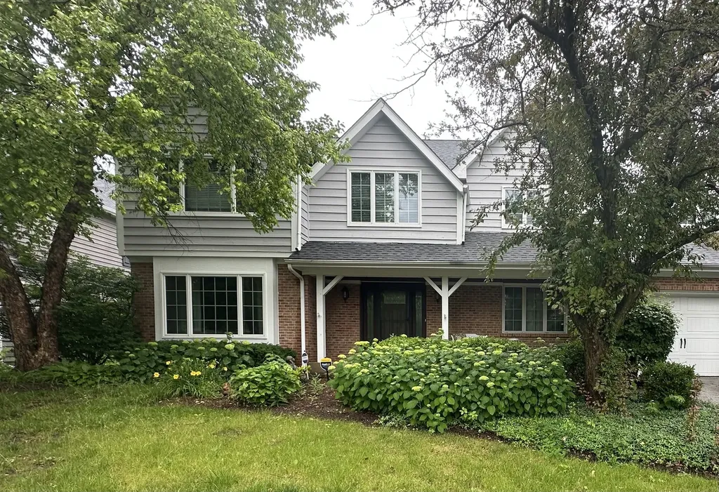 2324 Kalamazoo Drive Naperville IL 60565