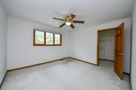 2324 Kalamazoo Drive Naperville IL 60565