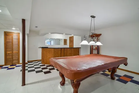 2324 Kalamazoo Drive Naperville IL 60565