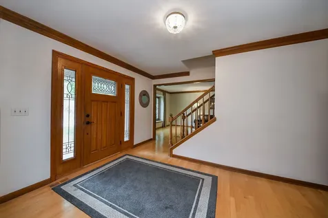 2324 Kalamazoo Drive Naperville IL 60565