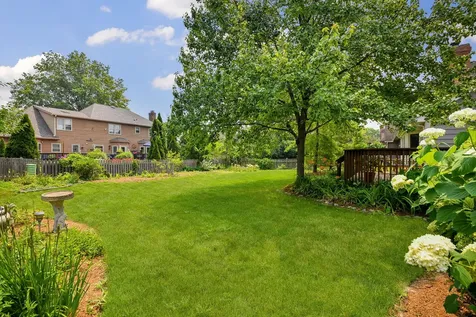 2324 Kalamazoo Drive Naperville IL 60565