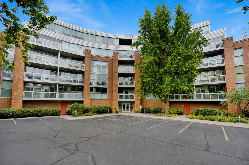 1228 Emerson Street Evanston IL 60201