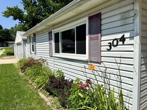 304 Franklin Street Mahomet IL 61853