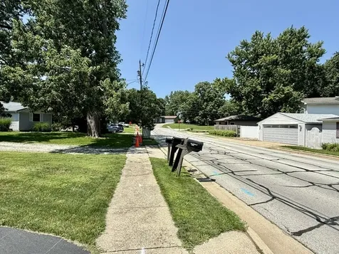 304 Franklin Street Mahomet IL 61853