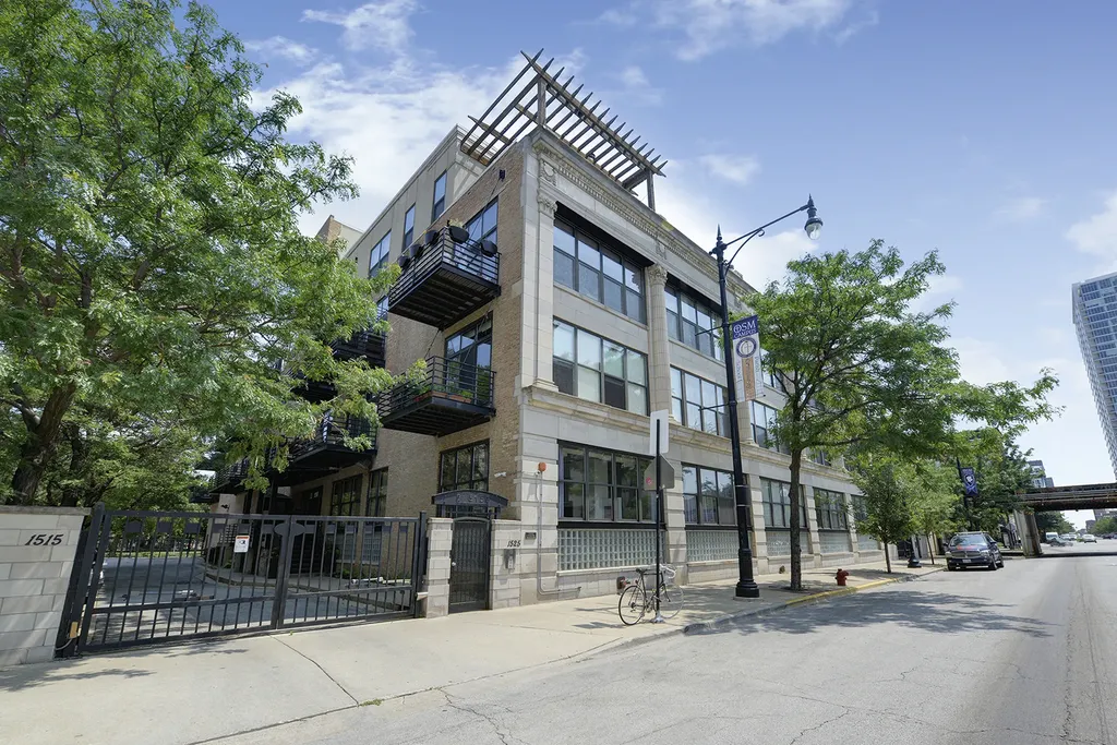 1525 South Michigan Avenue Chicago IL 60605