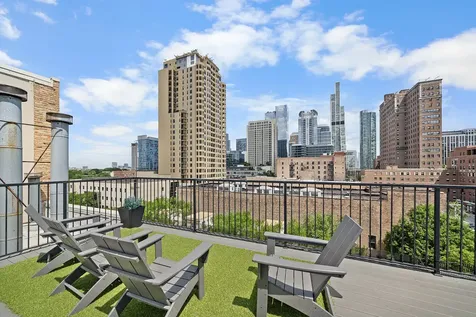 1525 South Michigan Avenue Chicago IL 60605