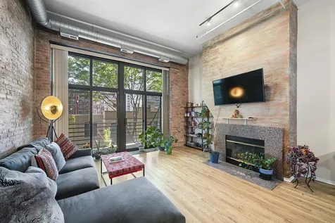 1525 South Michigan Avenue Chicago IL 60605