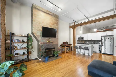 1525 South Michigan Avenue Chicago IL 60605